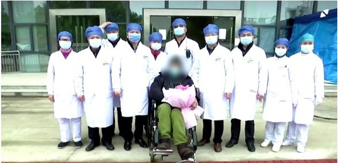 Cụ ông 91 tuổi ở Trung Quốc nhiễm nCoV đã khỏi bệnh và xuất viện