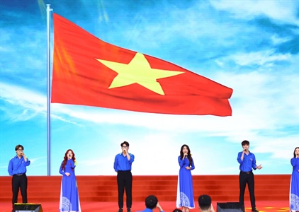 Chương trình văn hóa - nghệ thuật “Thanh niên Việt Nam - Khát vọng hùng...